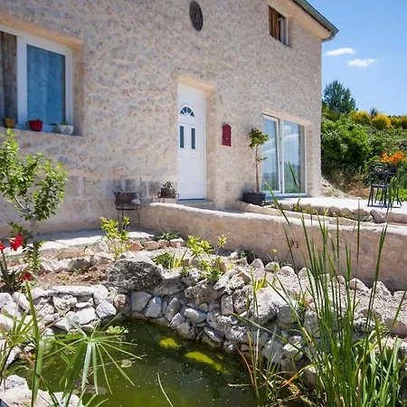 Easy Holiday home *